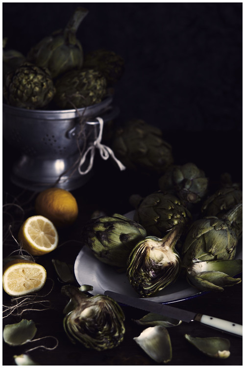 Alcachofas - Fotografía y estilismo Fotografía y estilismo de bodegón con alcachofas.