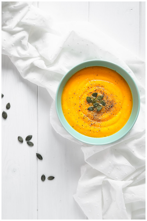 Crema de calabaza - Fotografía y estilismo Fotografía y estilismo gastronómico para libro de recetas.
