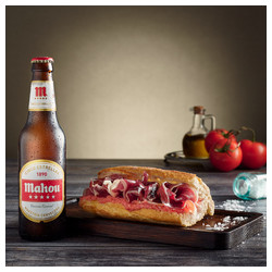 Ruta Entrepanes - Mahou-San Miguel Fotografía y estilismo de platos para la ruta de Entrepanes desarrollada en Malasaña y Chueca (Madrid) y organizada por Mahou-San Miguel.